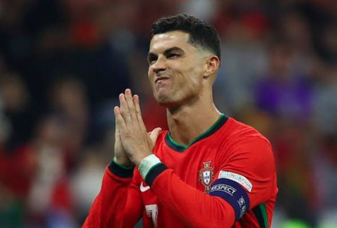 Dalam masa empat jam, saluran YouTube baru yang dibuka Ronaldo telah mencecah lebih empat juta langganan